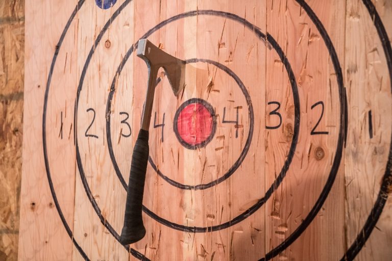 Axe Throwing Target